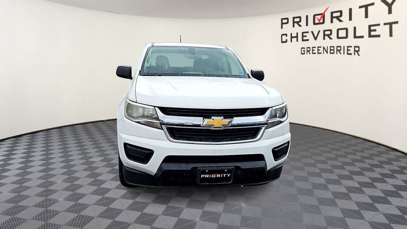 Used 2017 Chevrolet Colorado W/T w/ WT Convenience Package AWD/4WD image 3