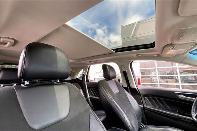 Used 2016 Ford Edge Sport AWD/4WD image 22