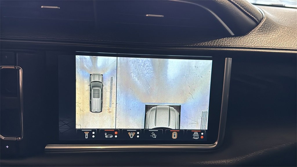 Used 2024 GMC Yukon Denali w/ Denali Reserve Package image 43