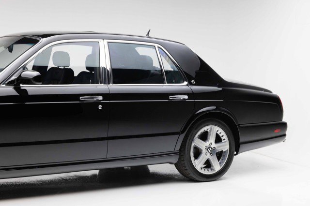 Used 2005 Bentley Arnage T image 29