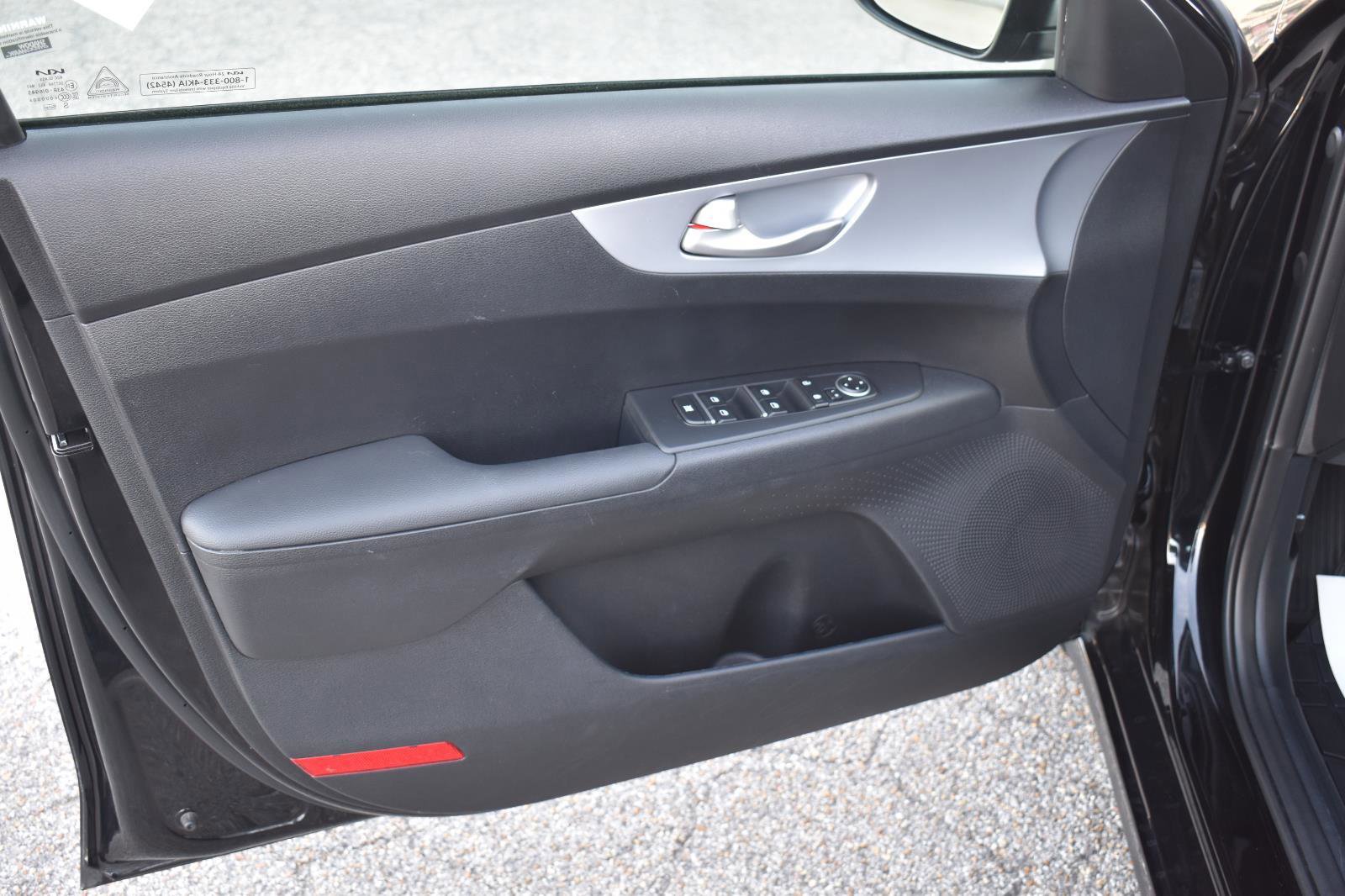 Used 2024 Kia Forte LX image 19