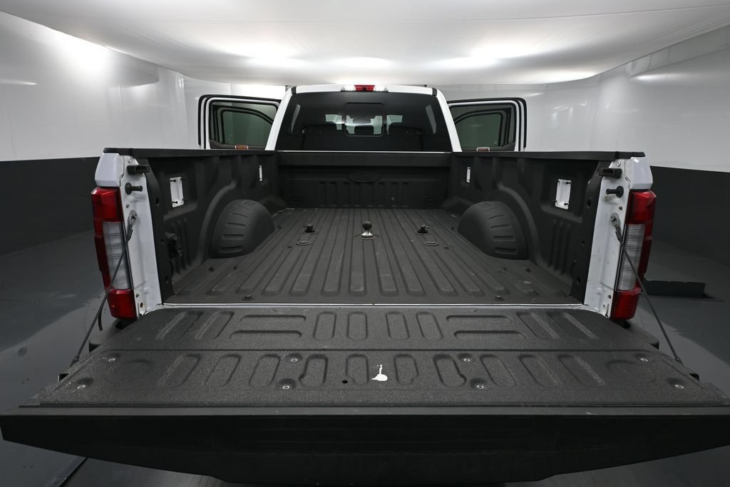 Used 2019 Ford F350 King Ranch w/ Tow Technology Bundle AWD/4WD image 42