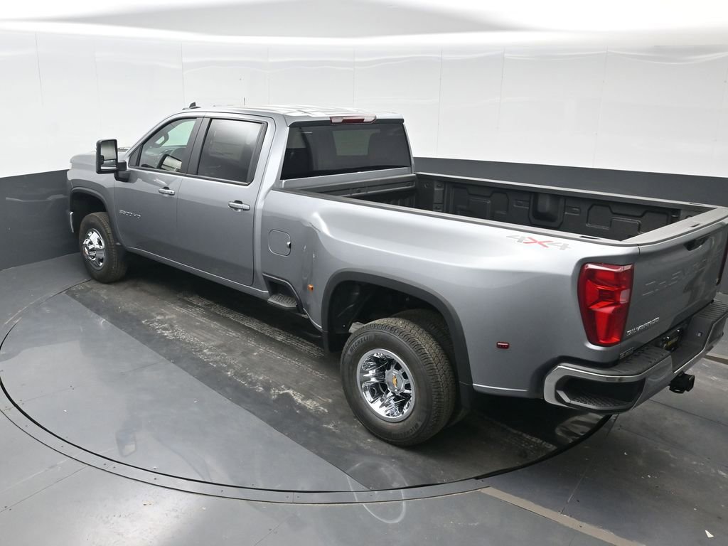 New 2026 Chevrolet Silverado 3500 LT image 19