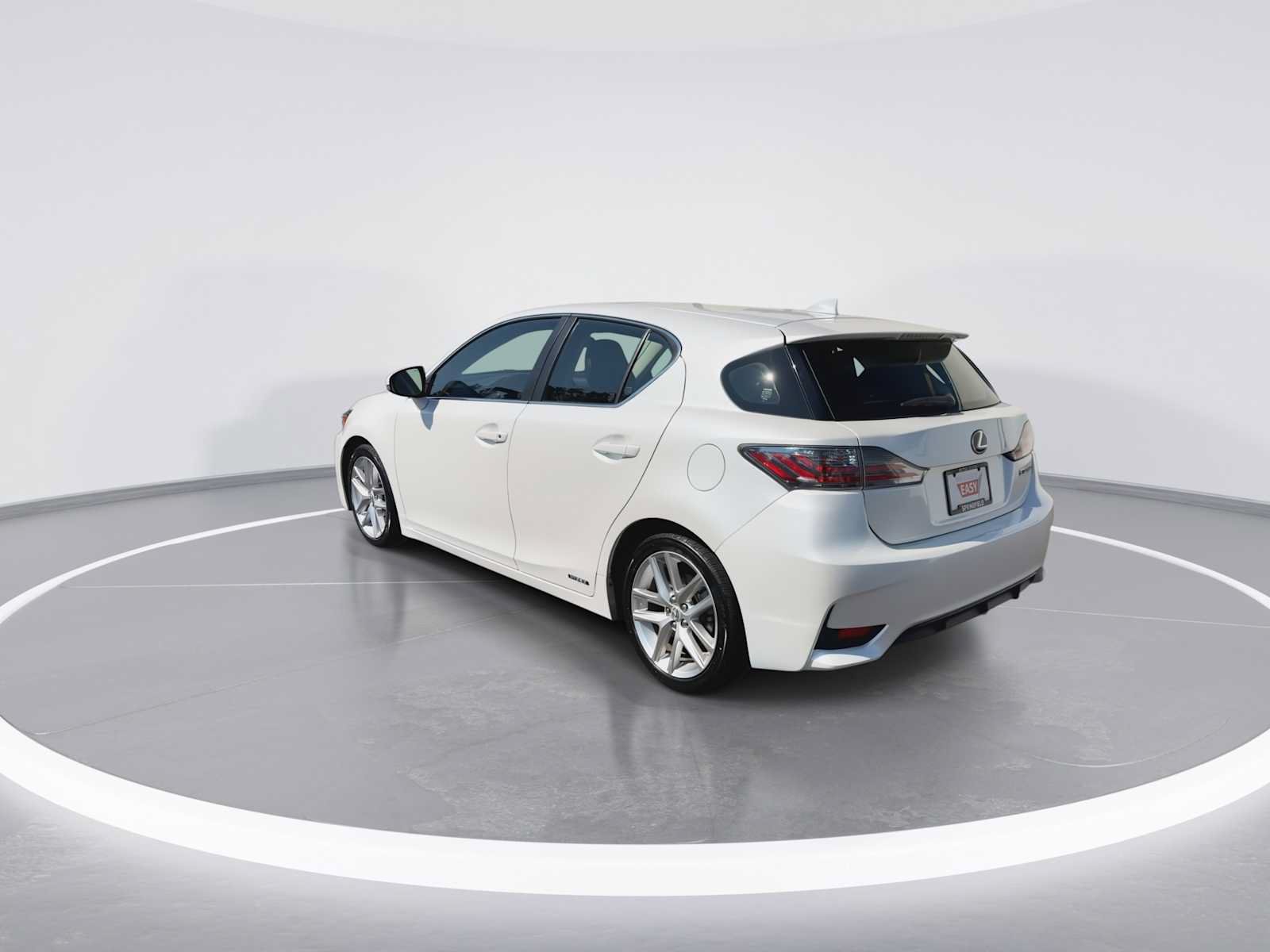 Used 2015 Lexus CT 200h FWD image 6