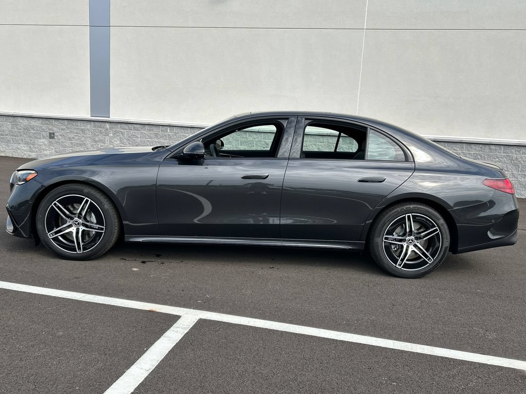 New 2027 Mercedes-Benz E 450 4MATIC Sedan image 4