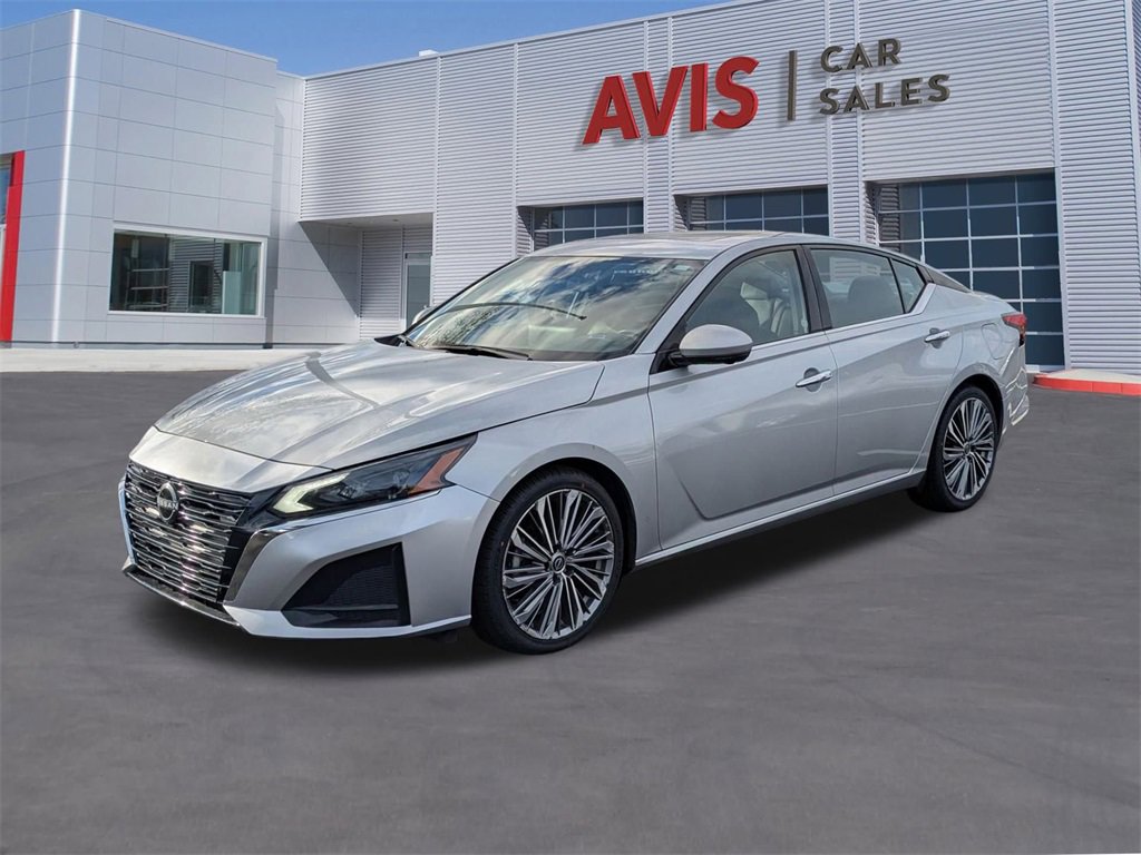 Used 2023 Nissan Altima 2.5 SL