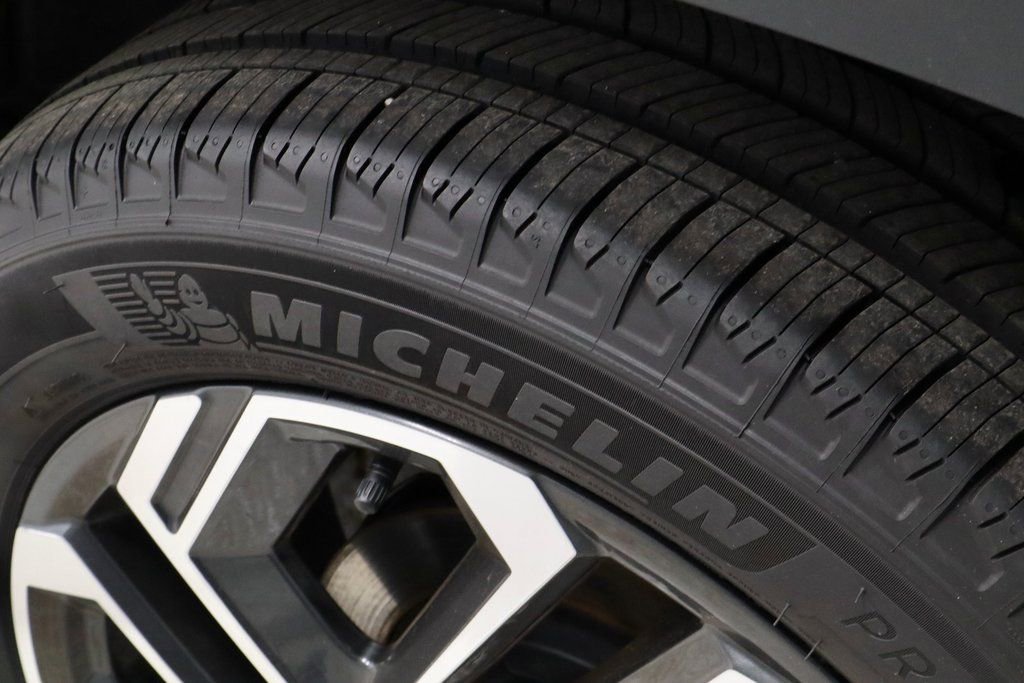 Certified 2025 Hyundai Tucson Limited image 21