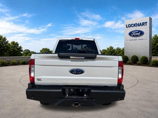Used 2019 Ford F250 Lariat w/ Lariat Value Package AWD/4WD image 6