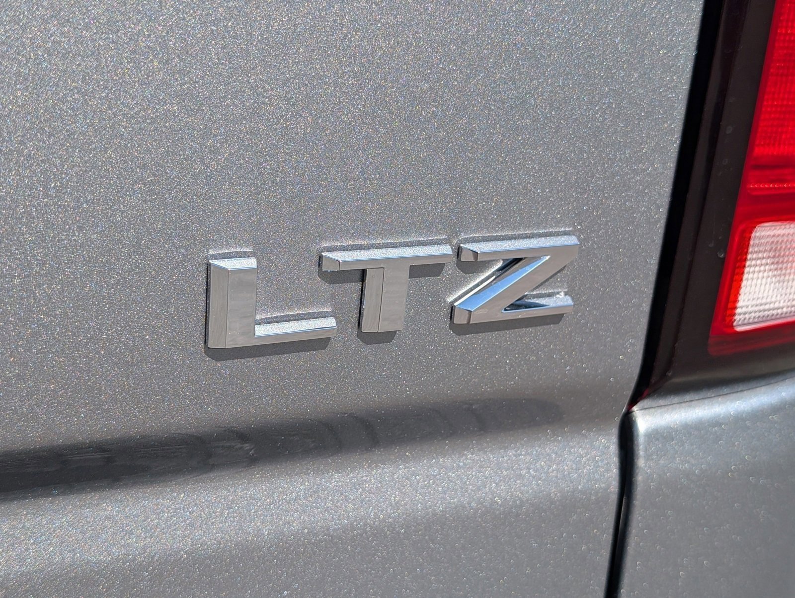 New 2026 Chevrolet Silverado 2500 LTZ w/ LTZ Premium Package image 7