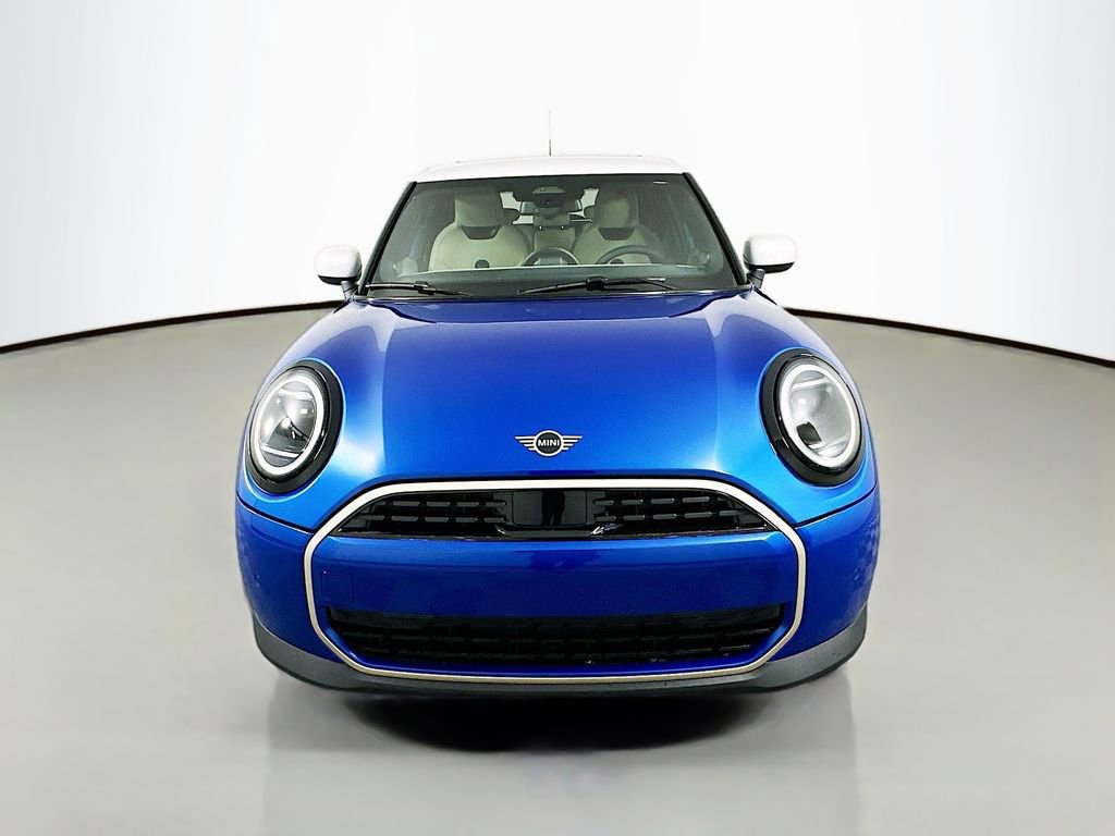 Certified 2025 MINI Cooper 4-Door Hardtop FWD image 2