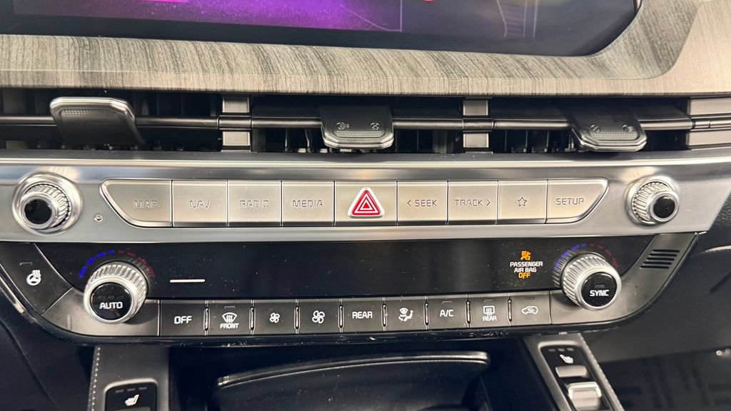 Used 2024 Kia Telluride SX Prestige AWD/4WD image 28