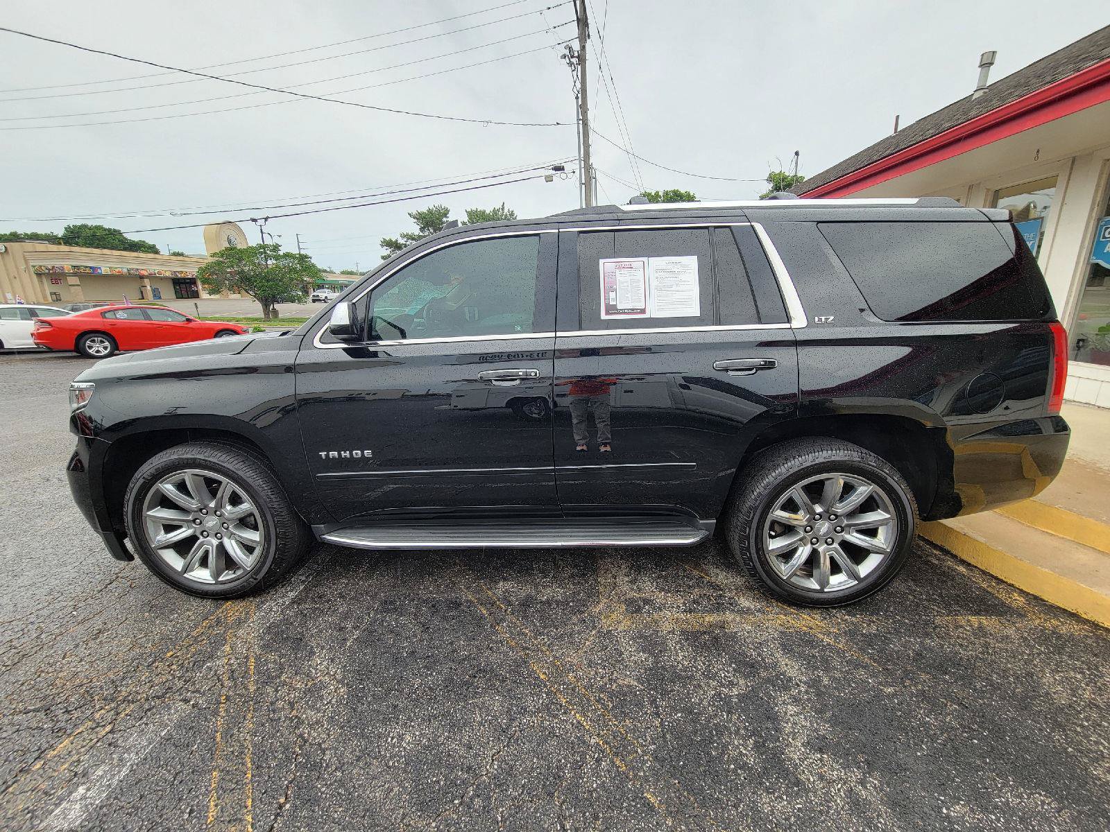 Used 2015 Chevrolet Tahoe LTZ AWD/4WD image 16