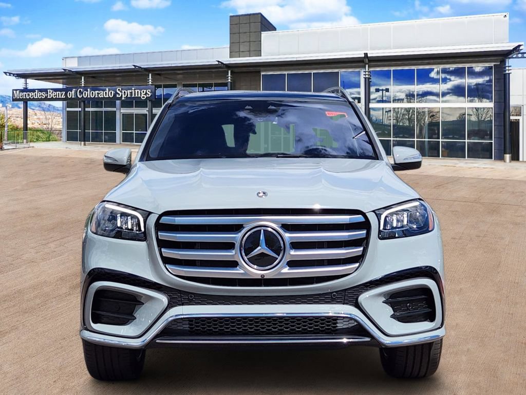 New 2026 Mercedes-Benz GLS 580 4MATIC image 2
