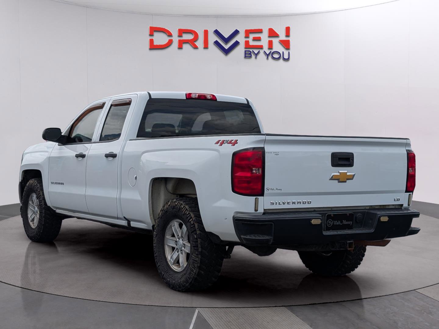 Used 2019 Chevrolet Silverado 1500 W/T w/ WT Convenience Package AWD/4WD image 3