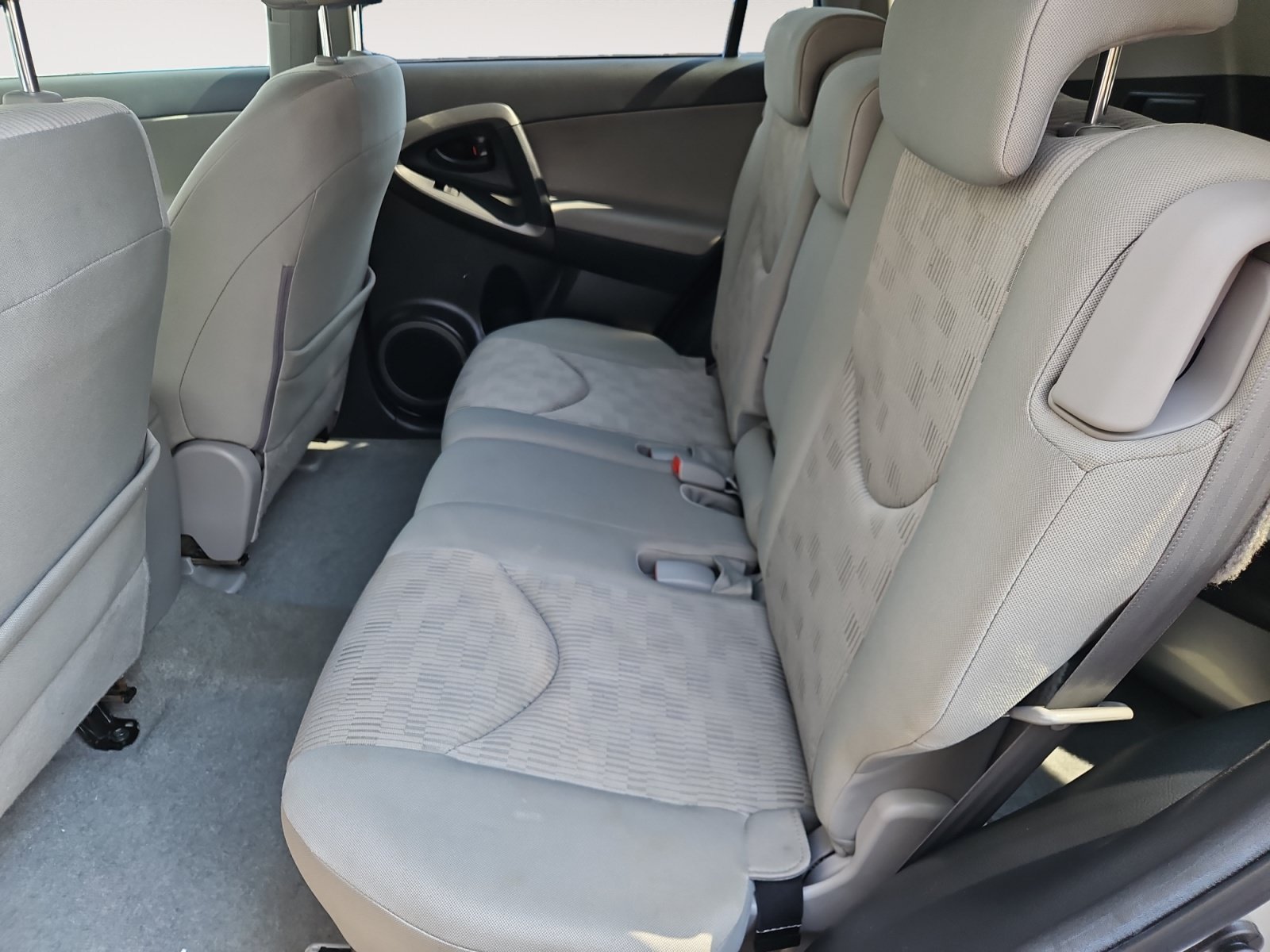 Used 2011 Toyota RAV4 4WD w/ Base L4 Extra Value Pkg image 13