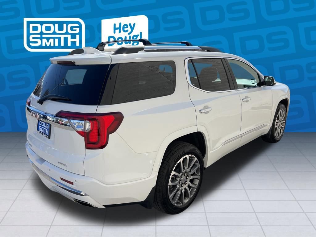 Used 2023 GMC Acadia Denali w/ Denali Ultimate Package image 6