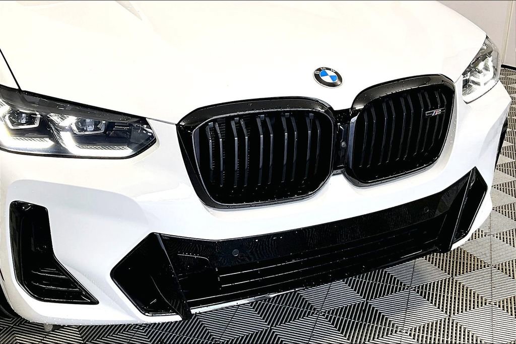 Used 2023 BMW X3 M40i w/ Premium Package image 30