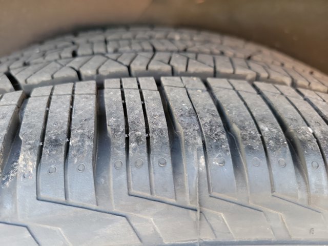 Used 2022 Land Rover Range Rover Sport SVR image 32