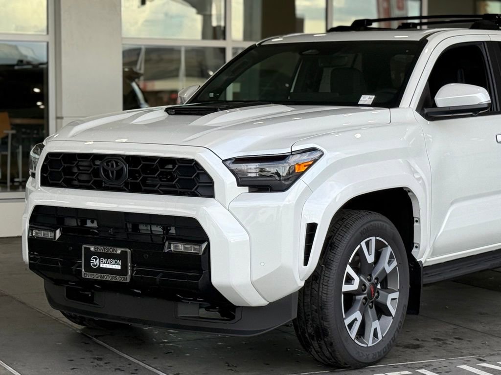 New 2025 Toyota 4Runner TRD Sport image 3