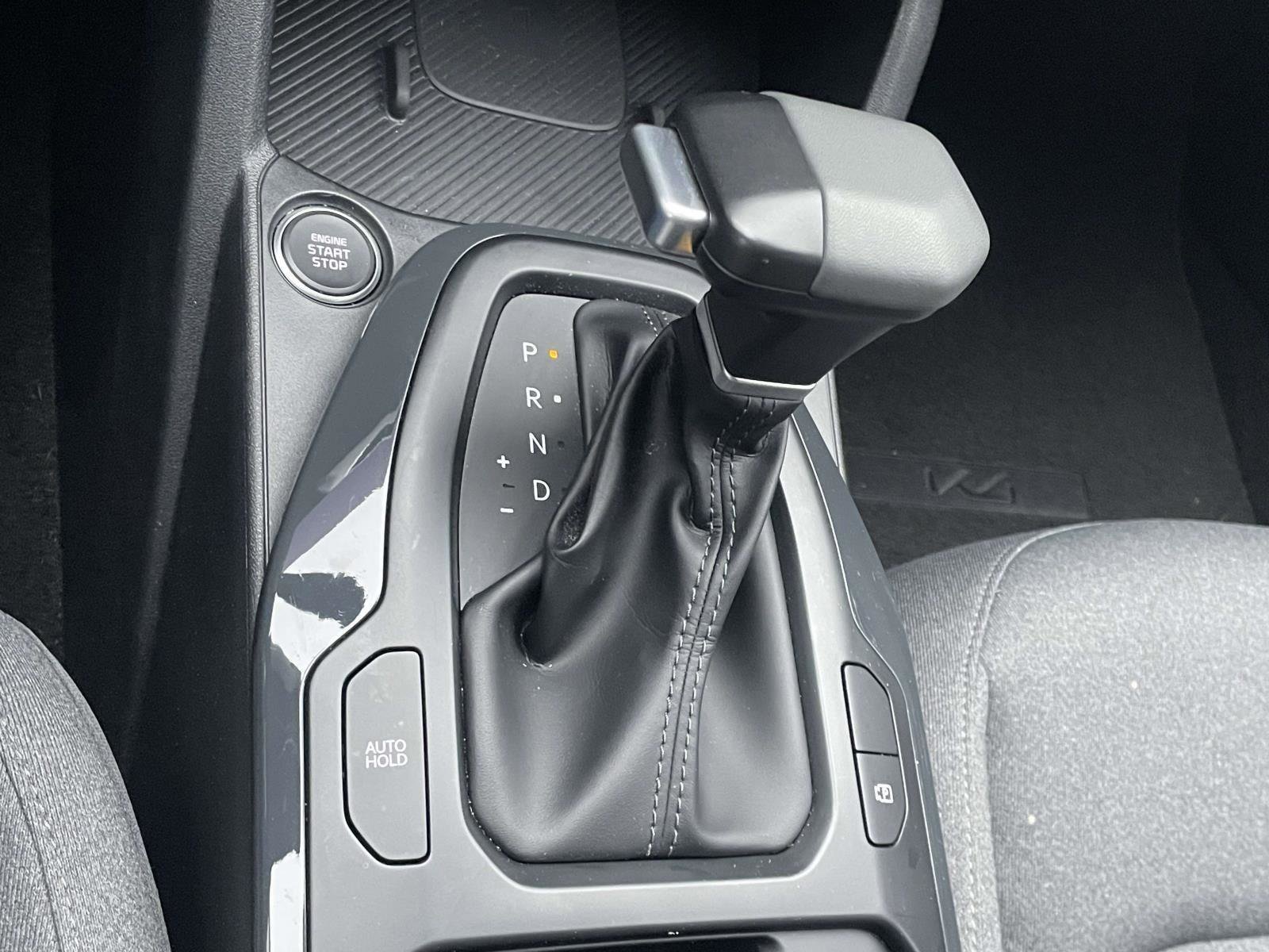 Used 2025 Kia K4 EX image 10