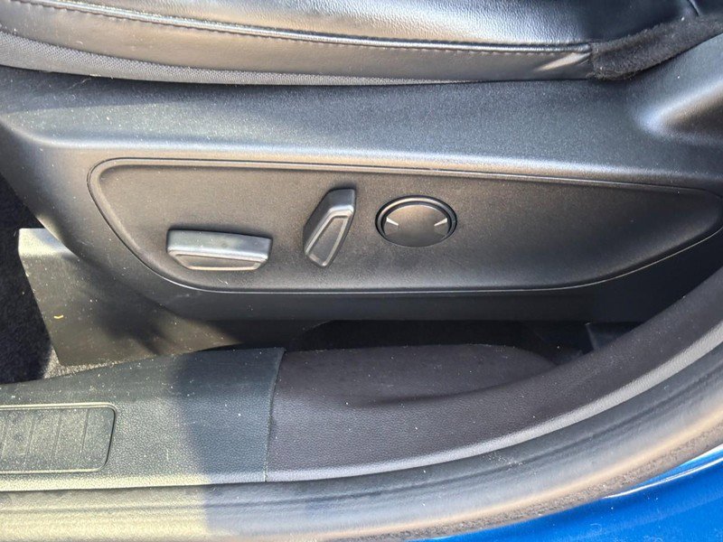 Used 2023 Ford Escape ST-Line w/ Tech Pack #1 AWD/4WD image 16