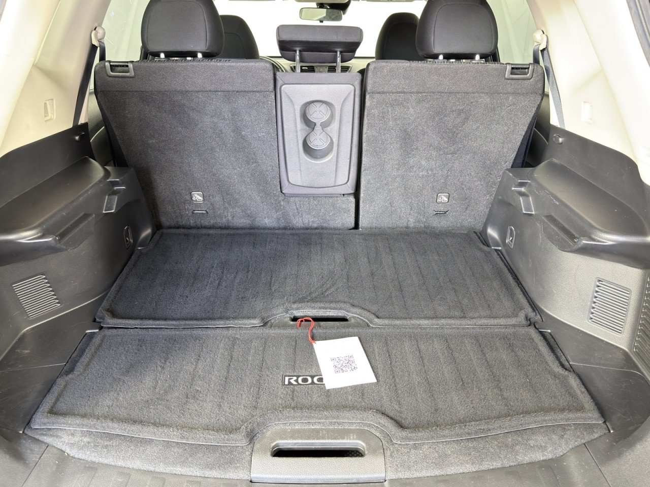 Used 2020 Nissan Rogue SV w/ Premium Package AWD/4WD image 13