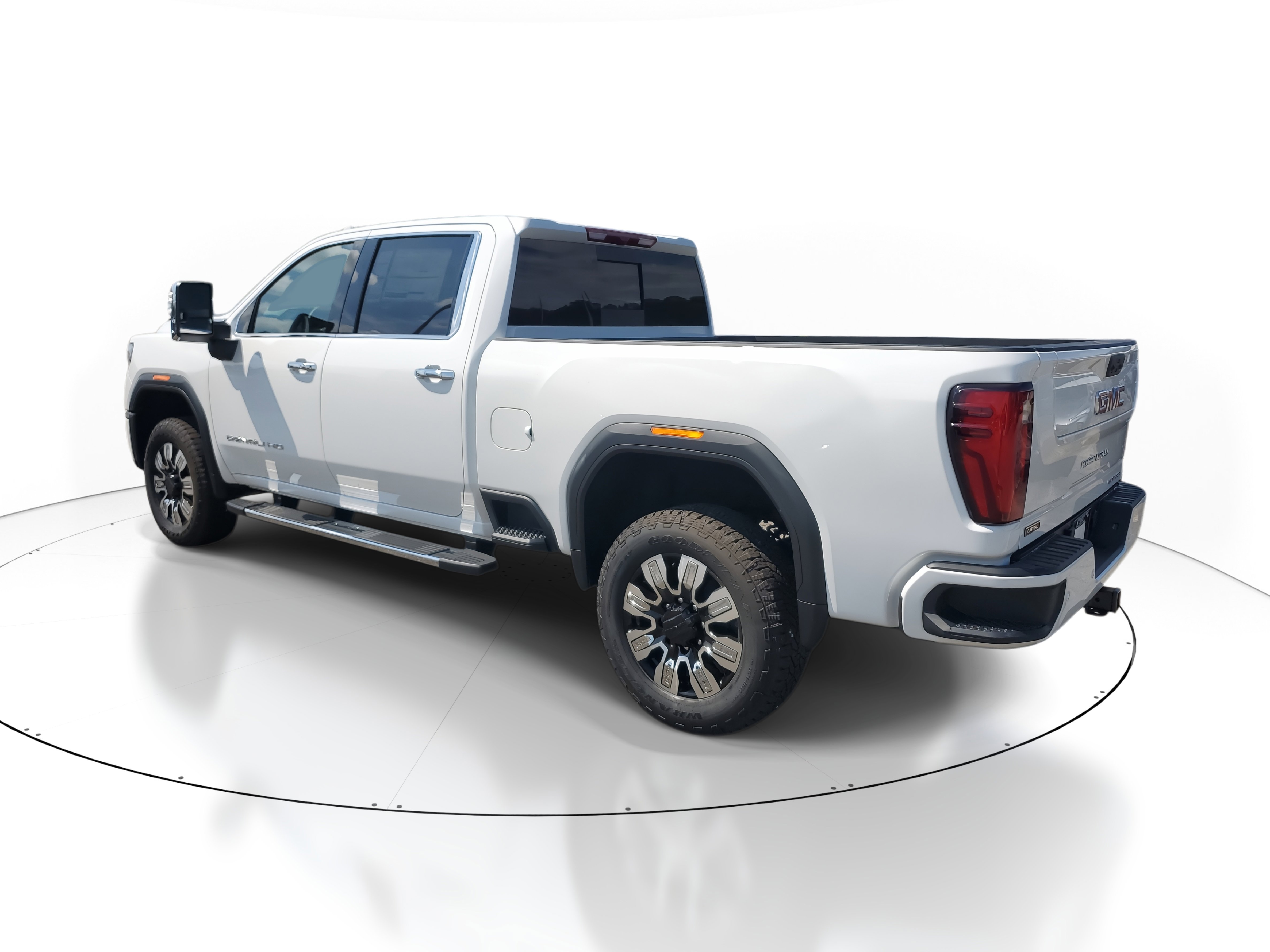 New 2025 GMC Sierra 2500 Denali image 4