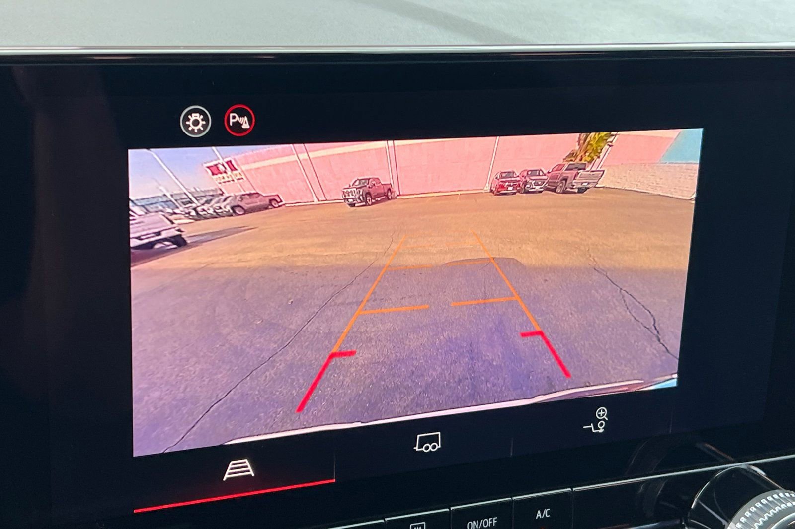 New 2026 GMC Canyon Elevation image 18