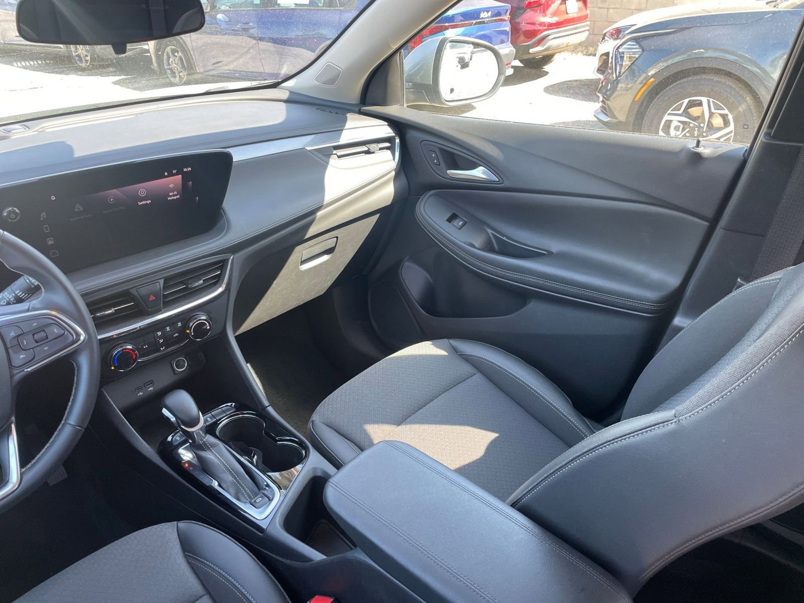 Used 2025 Buick Encore GX Preferred image 35