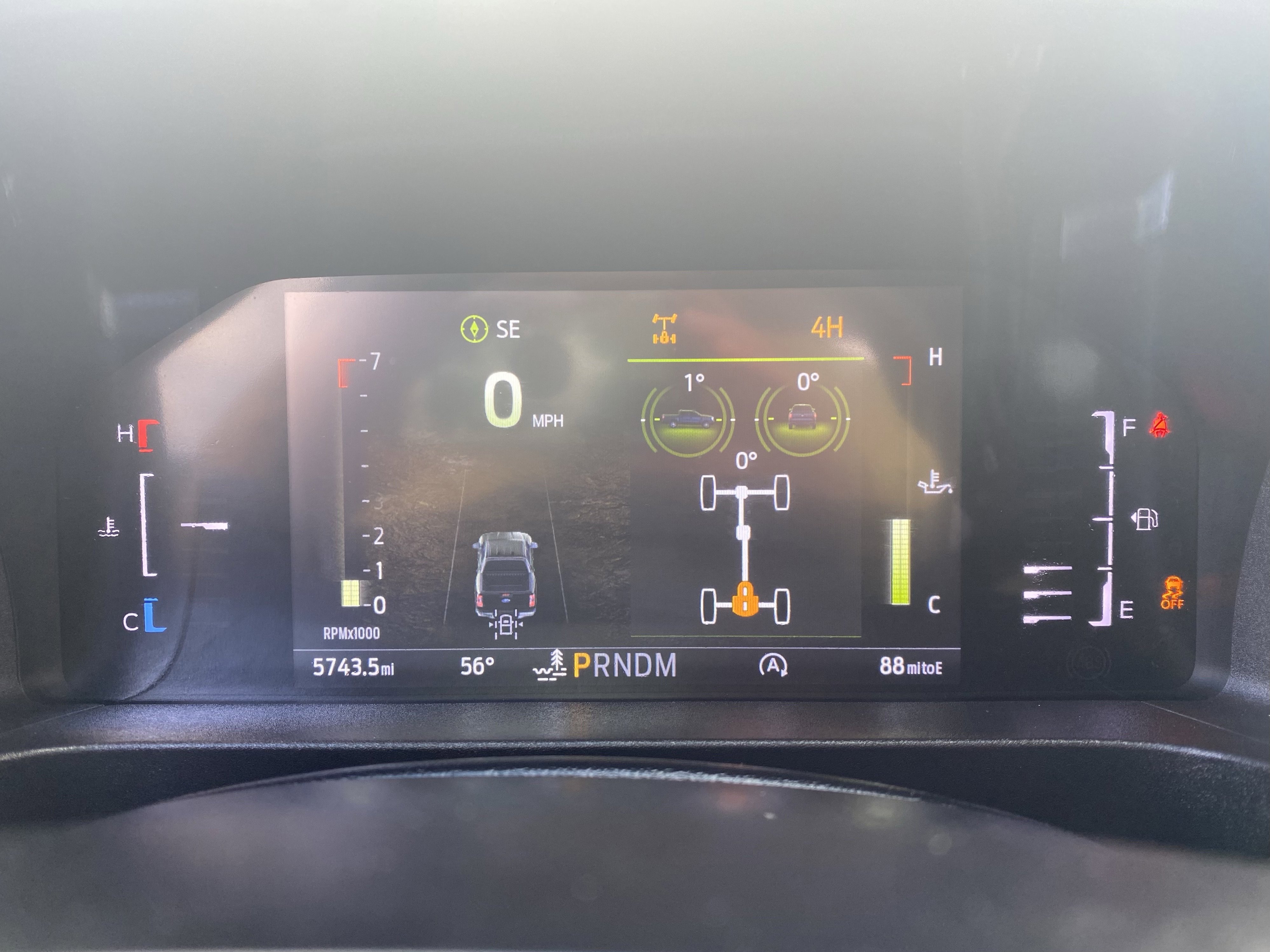 Used 2025 Ford Ranger XLT w/ FX4 Off-Road Package image 18