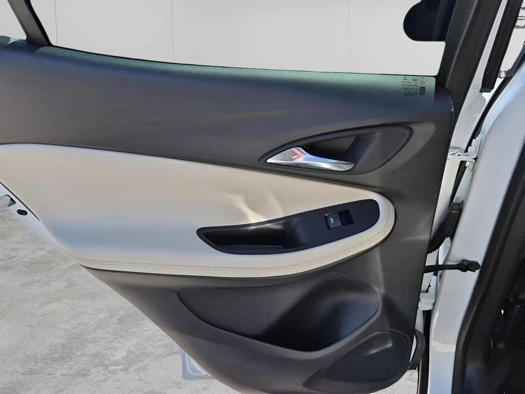 Certified 2023 Buick Encore GX Essence w/ Advanced Technology Package image 17