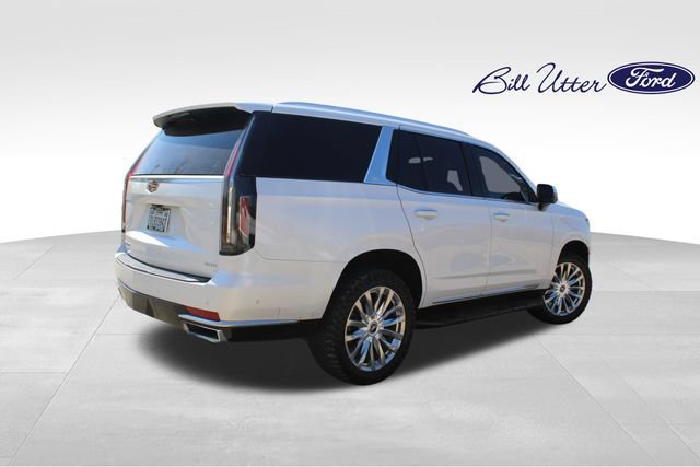Used 2021 Cadillac Escalade Premium Luxury w/ LPO, Illumination Package RWD image 5