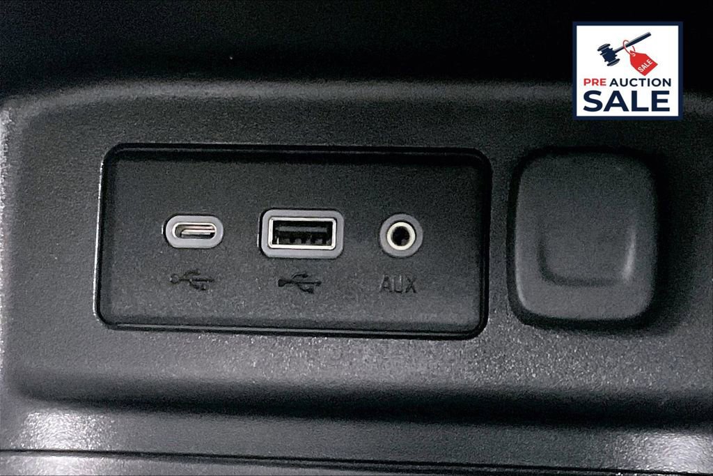 Used 2024 Chevrolet Equinox RS w/ LPO, Floor Liner Package image 23