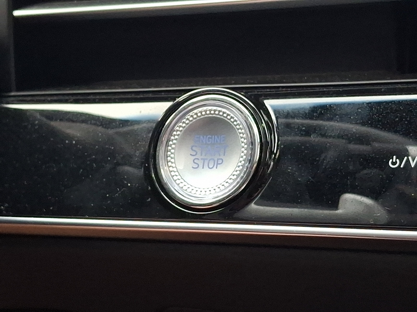Certified 2026 Genesis GV70 2.5T Sport Prestige AWD/4WD image 26