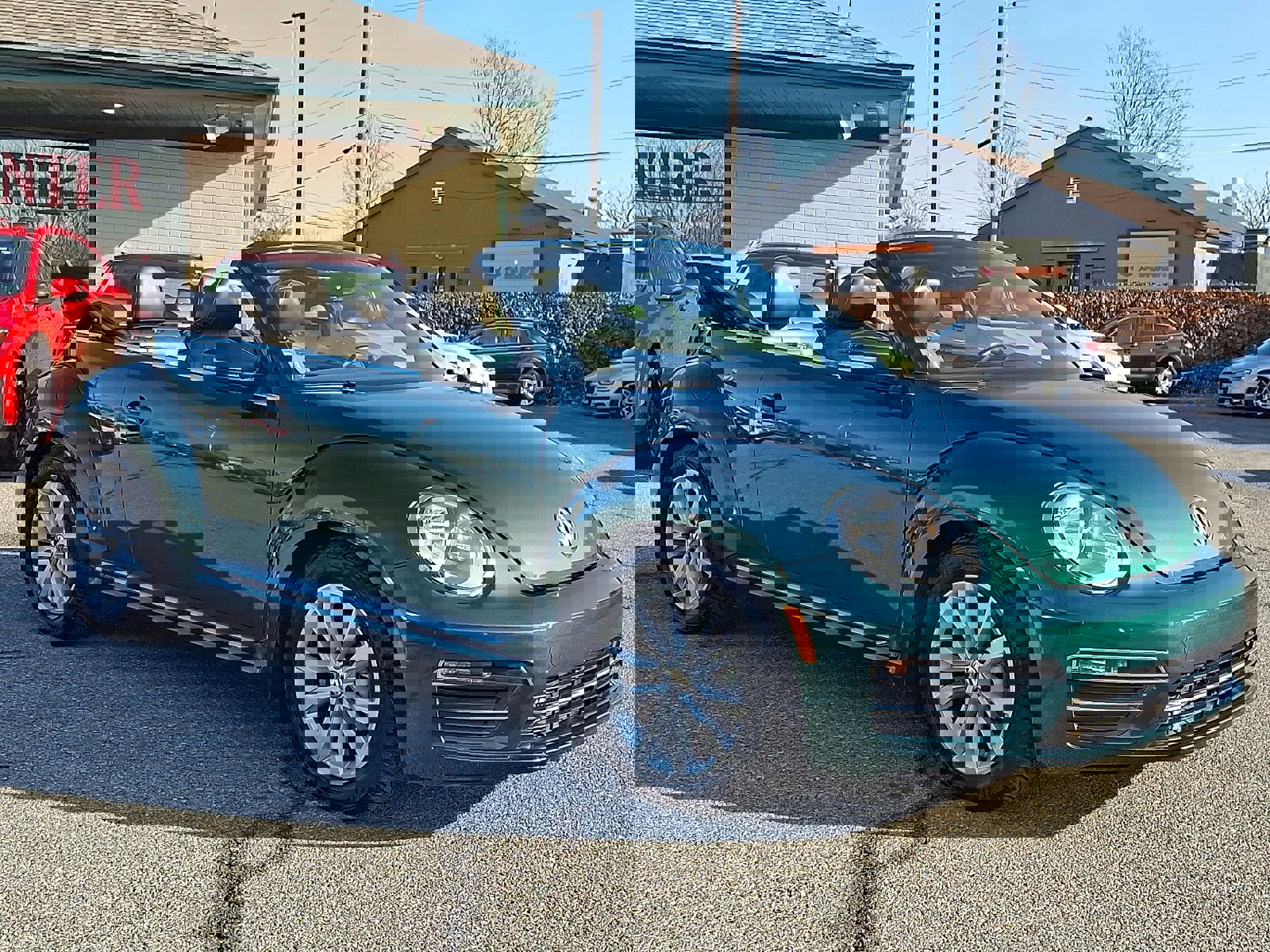 Used 2017 Volkswagen Beetle 1.8T SE image 3