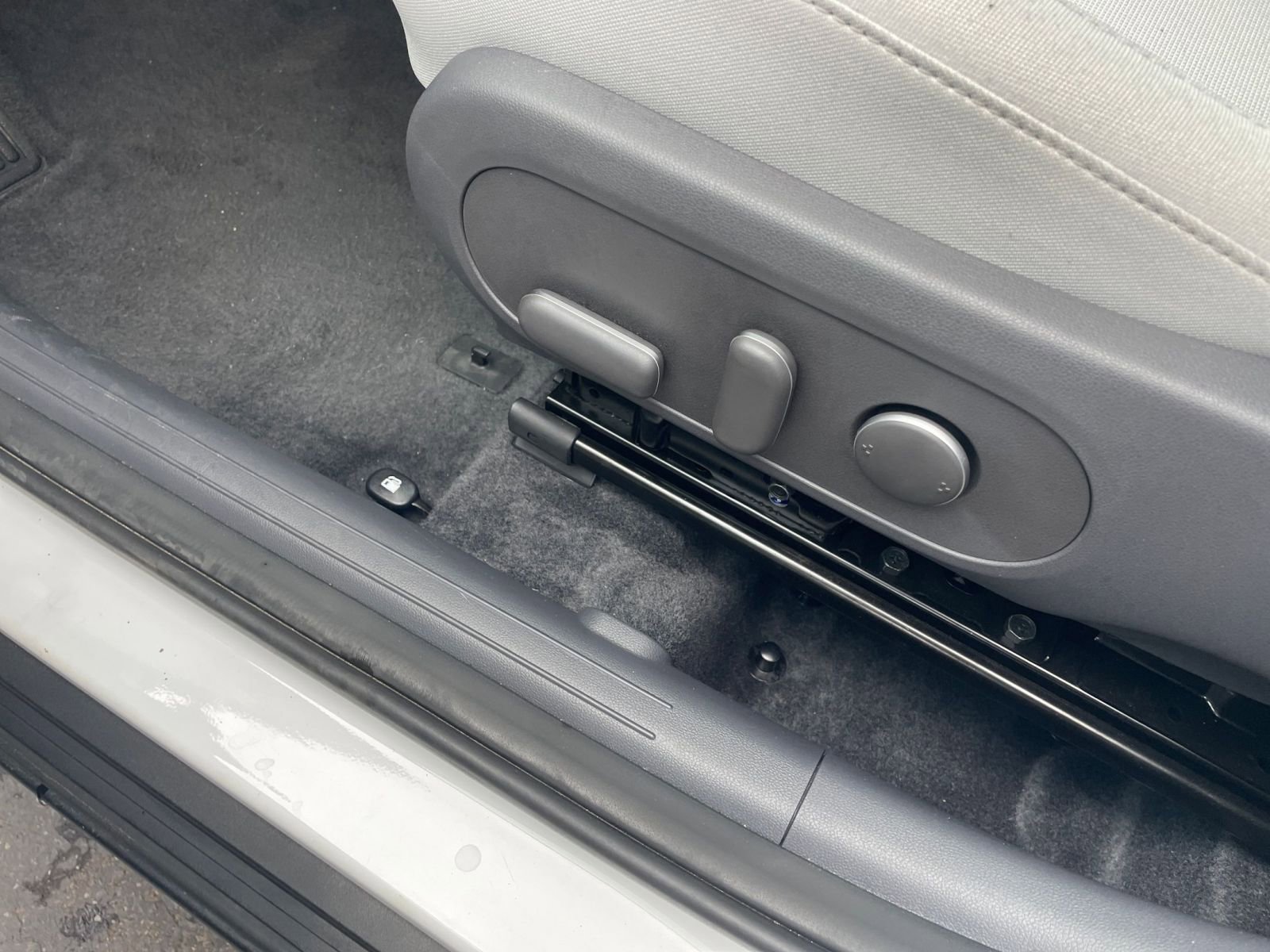 Used 2025 Hyundai Kona SEL image 23