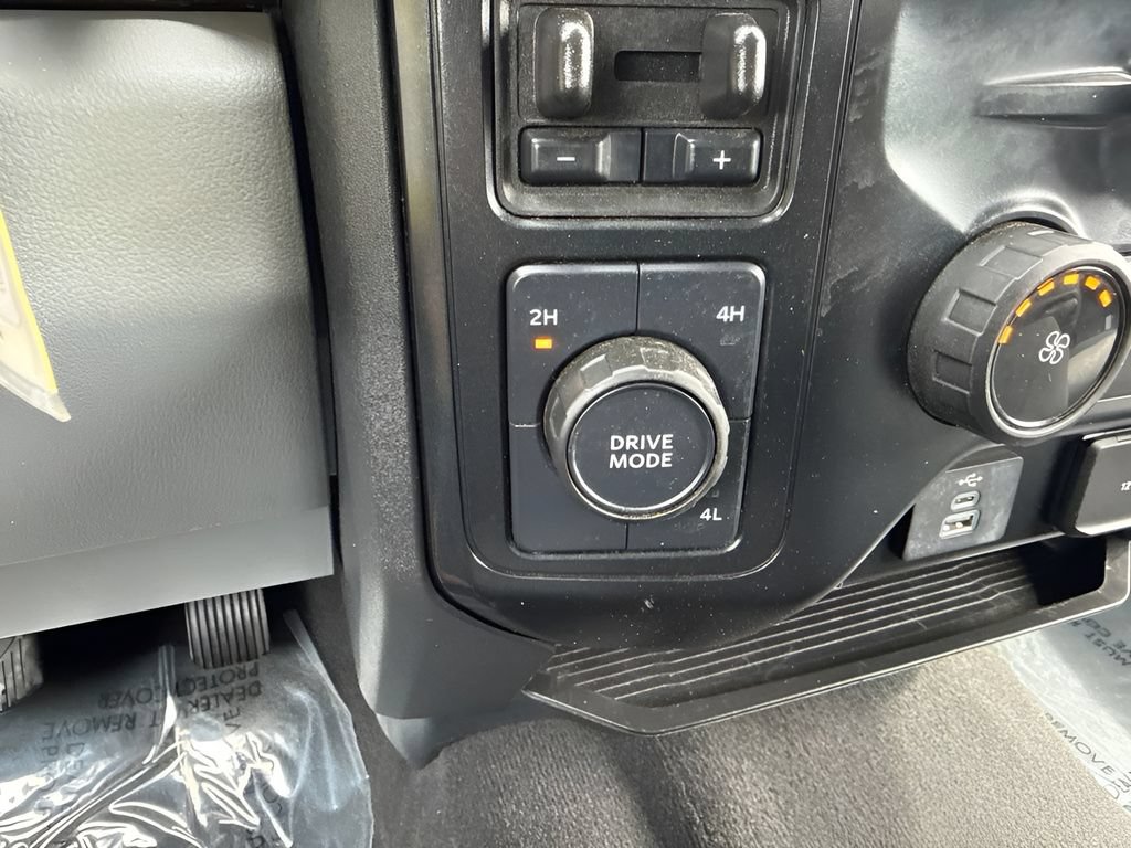Used 2025 Ford F350 XLT AWD/4WD image 20