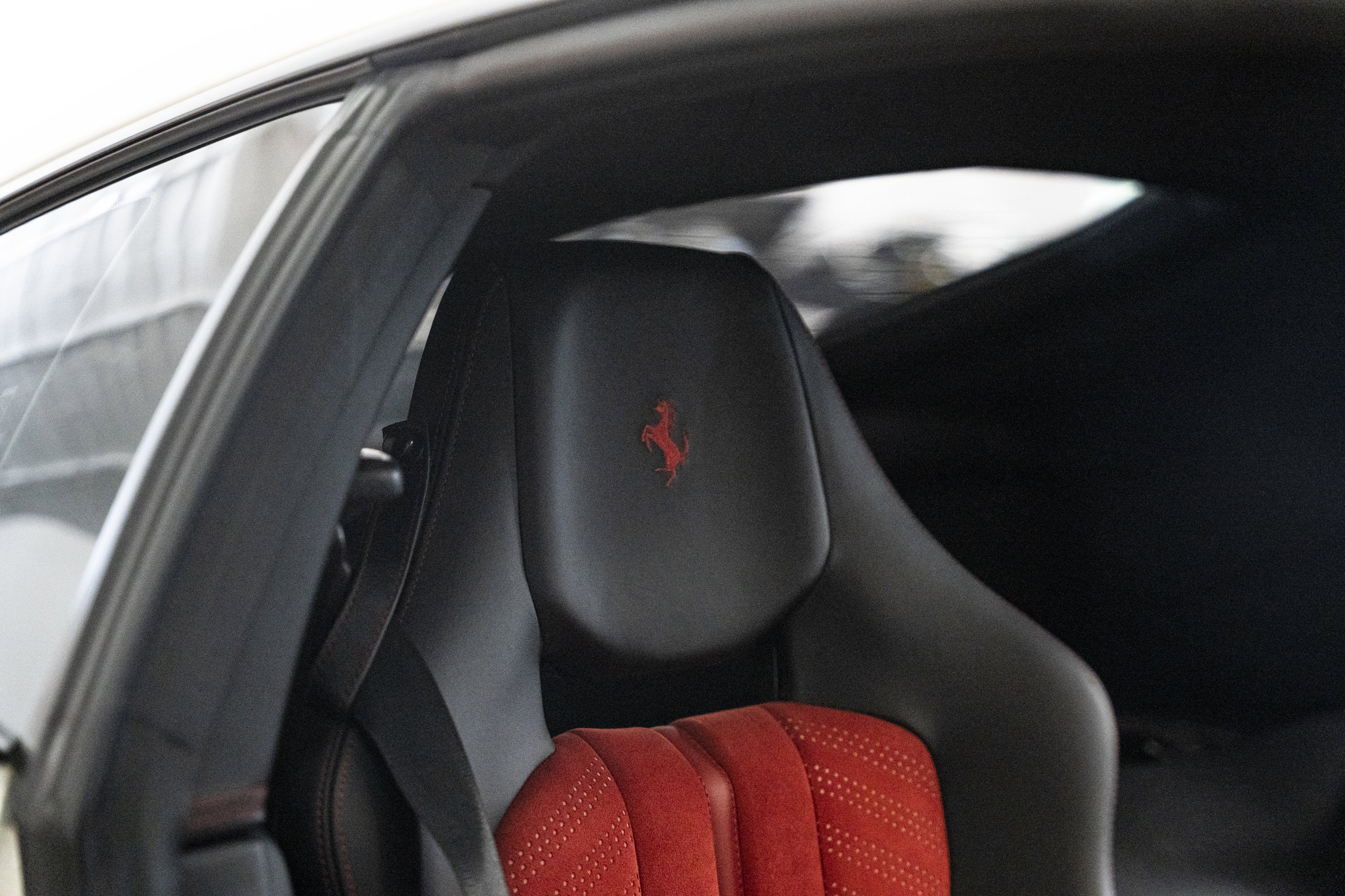 Certified 2015 Ferrari F12 Berlinetta RWD image 28