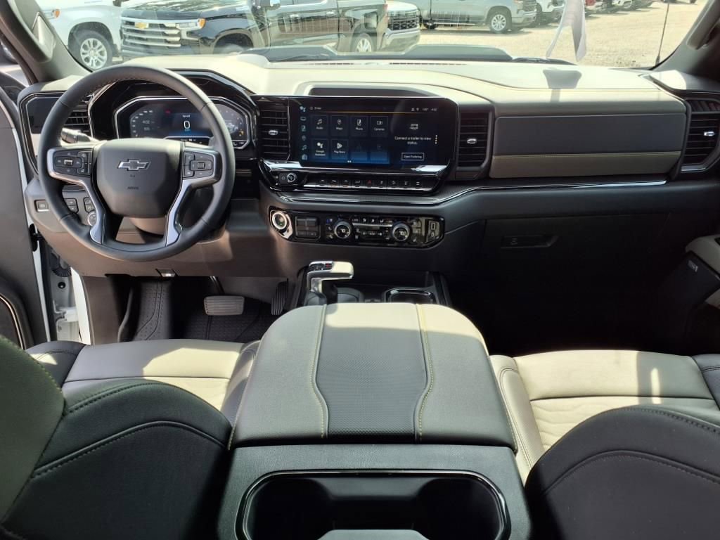 Used 2023 Chevrolet Silverado 1500 ZR2 w/ Technology Package image 14