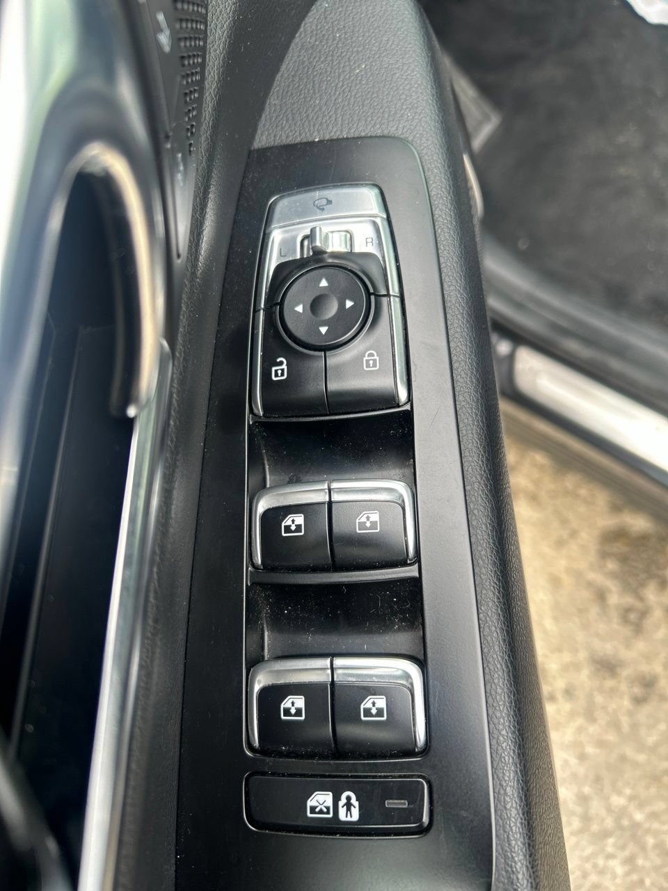 Used 2022 Kia Telluride SX AWD/4WD image 16