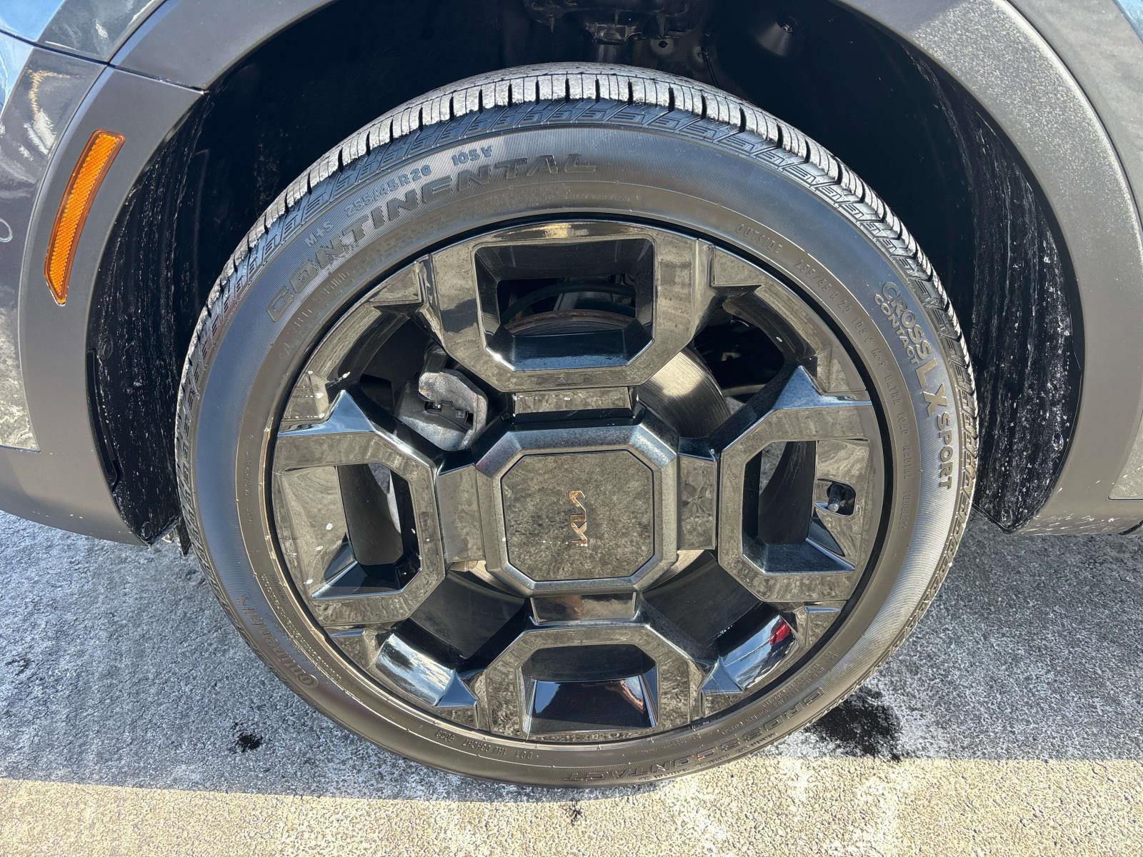 Used 2025 Kia Sorento SX Prestige image 7