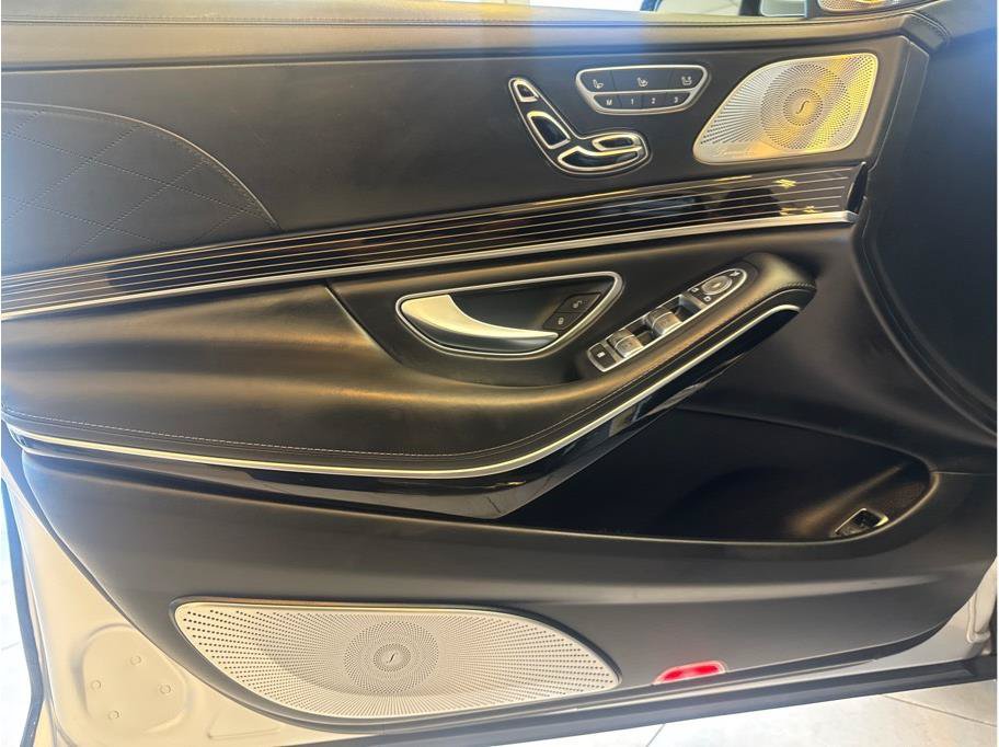 Used 2019 Mercedes-Benz Maybach S 560 4MATIC image 29