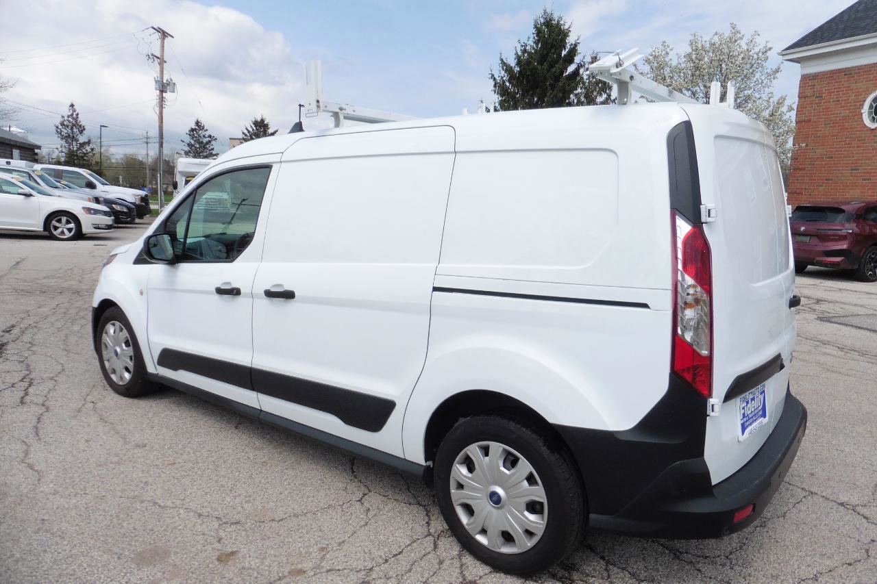Used 2022 Ford Transit Connect XL image 2