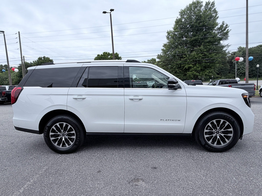 Used 2025 Ford Expedition Platinum AWD/4WD image 4
