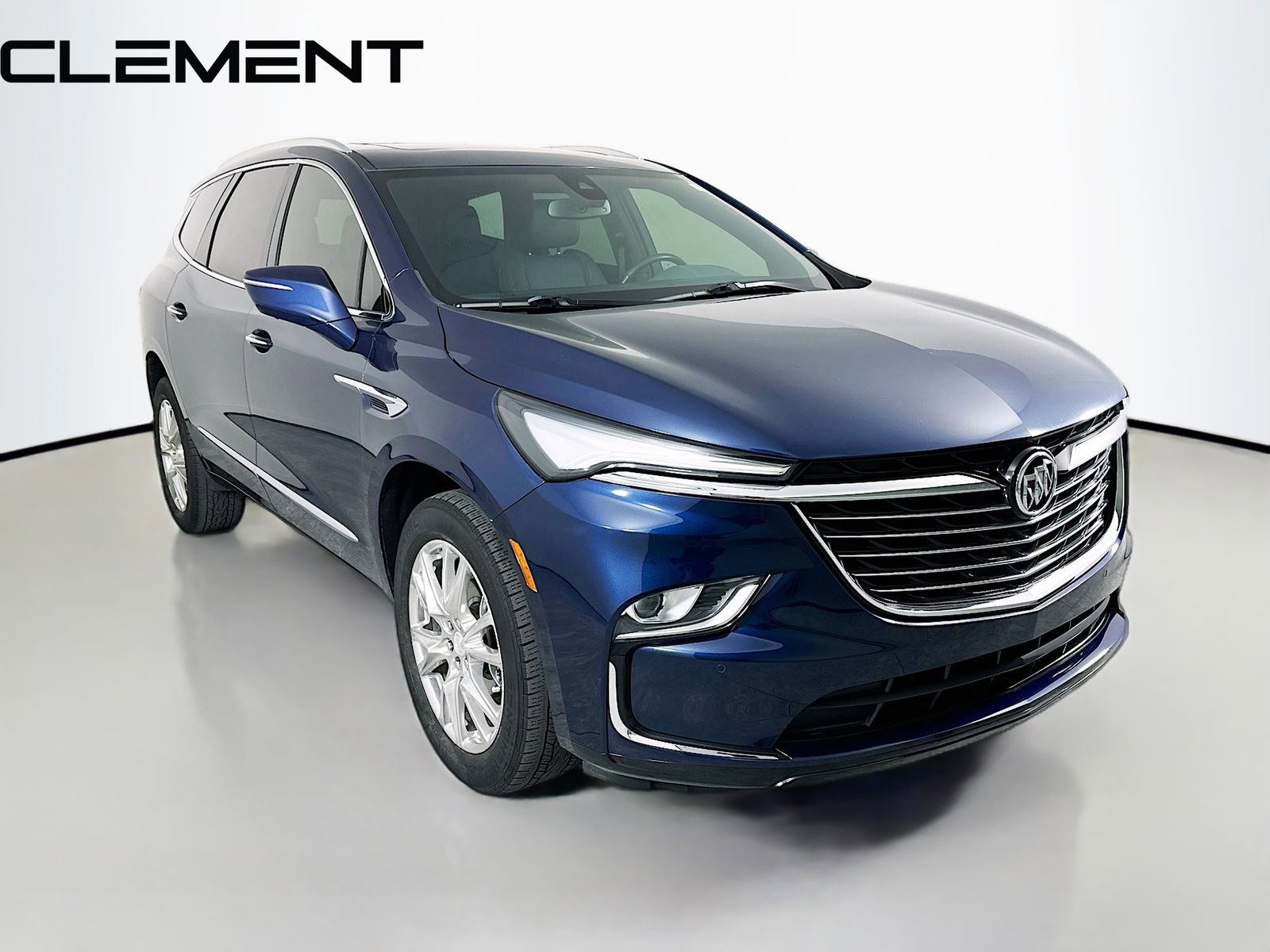 Used 2022 Buick Enclave Essence w/ Experience Buick Package image 5