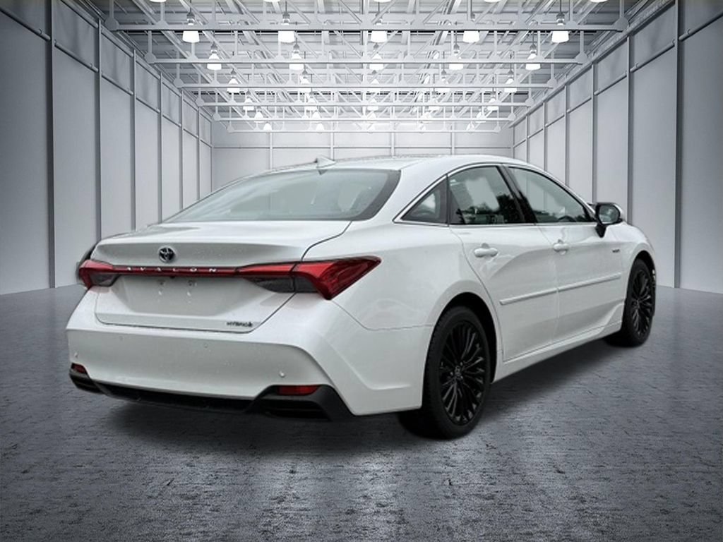 Used 2021 Toyota Avalon Limited w/ Advanced Safety Package FWD image 23