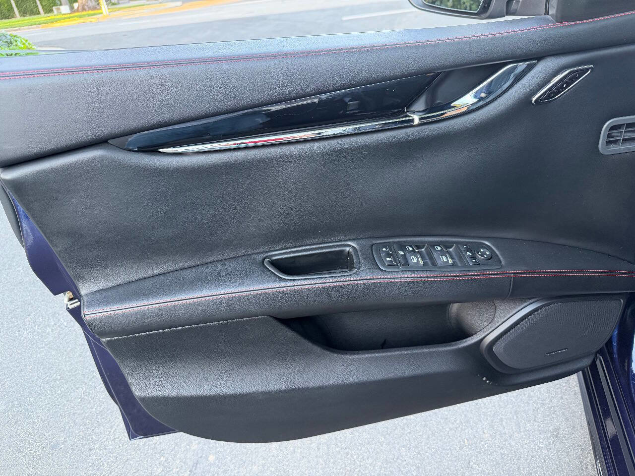 Used 2018 Maserati Quattroporte S GranSport image 13