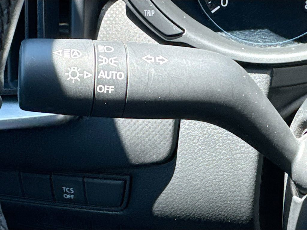 Used 2025 MAZDA CX-50 AWD 2.5 S w/ Weather Package image 13