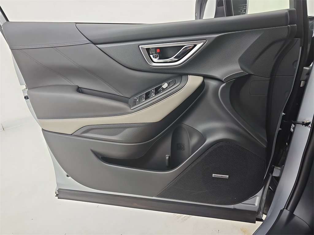 Used 2024 Subaru Forester Limited image 37