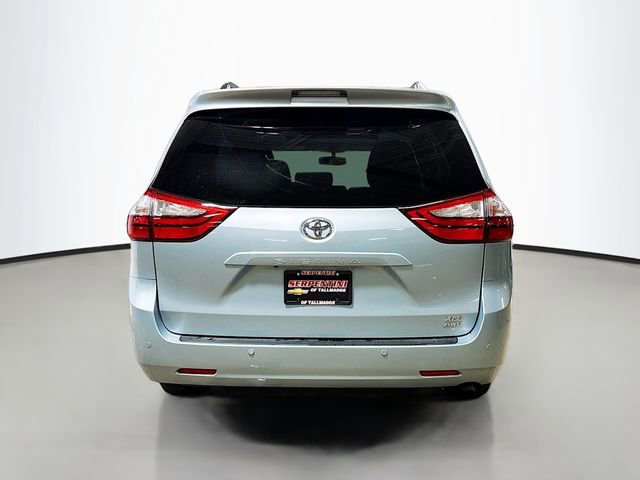 Used 2015 Toyota Sienna XLE Premium image 8
